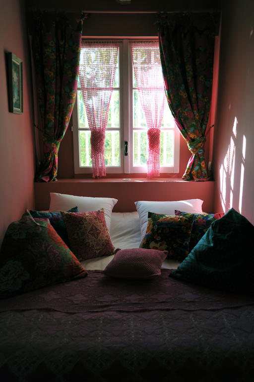 Hotel Le Moulin De Saint Laurent Habitación foto
